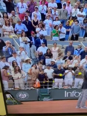 Leila Hadioui Instagram - Roland-Garros: check👍🏻 🎾 pas prête d'oublier 😍❤️
Le vlog arrive 😍