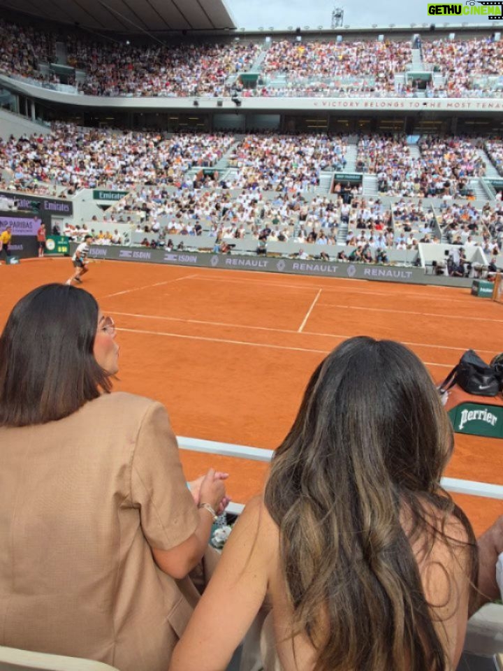 Leila Hadioui - 54.8K Likes - Roland-Garros: check👍🏻 🎾 pas prête d'oublier 😍❤️
Le vlog arrive 😍