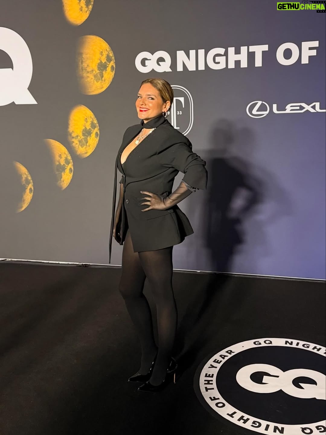 Leonor Seixas - 2.1K Likes - Saturday night with @gqportugal @gq 🖤  Look by @ritaprietoalves @swarovski  @swarovski_partner_atelier  @aldo_shoes