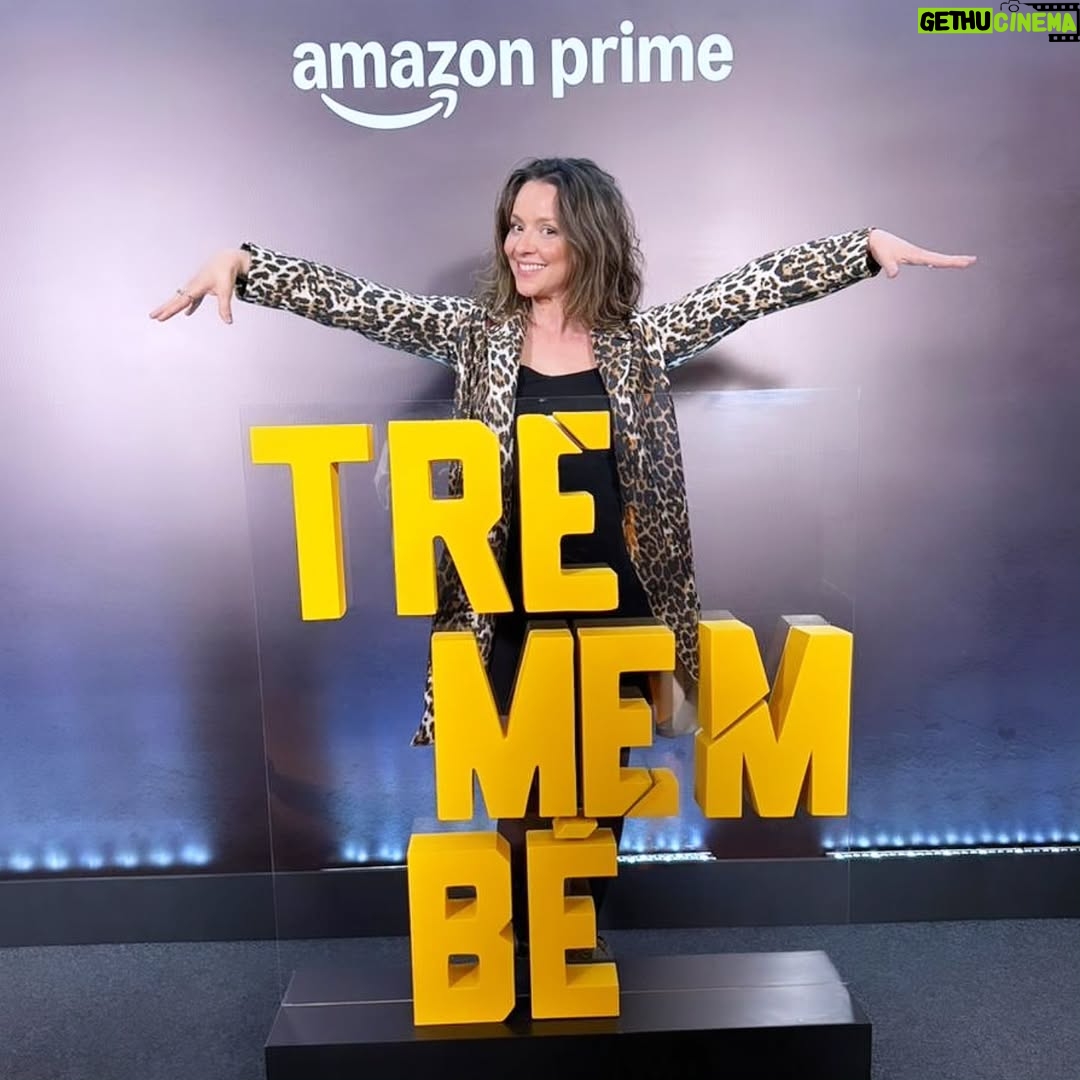 Letícia Tomazella - 1.6K Likes - Ontem tivemos a pré-estreia de "Tremembé"! 
Já já algumas criminosas gente fina vão invadir sua casa! 🤓

Direção de @veraegito 💙
Em breve no @primevideobr 🎬