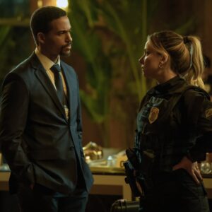 Letícia Tomazella Instagram - Falta menos de 1 semana pra estreia da 2a temporada de DNA DO CRIME! 🎬
Enquanto isso, fiquem com um aperitivo da nossa delegada Vendramin por aqui! A série tá intensa!!!
Dia 04/06, na nossa amiga Netinha @netflixbrasil ❤️🔥
Fotos: Alexandre Schineider, Alisson Louback e Ana Pazian/Netflix