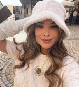 Actress Lidia Santos HD Photos and Wallpapers December 2025