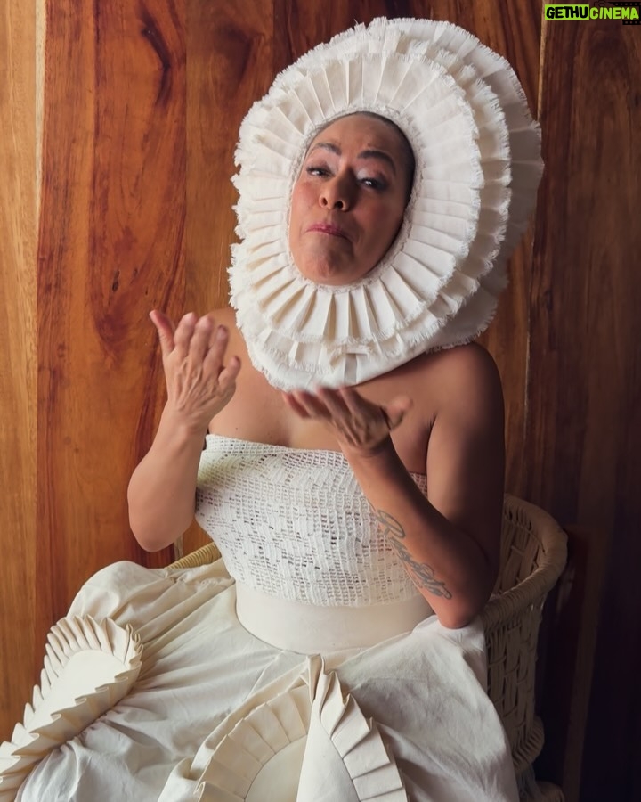 Lila Downs - 9.6K Likes - Retratos de @liladowns. 

Estilismo @jorrrgecuevas belleza @adrianstudio_makeup realización @vicentesaza
