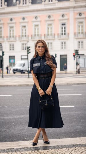 Liliana Santos Instagram - Amo segundas-Feiras! Início de semana! Vamos com tudo! Preparados? 🖤

#portugal #lisbon #ef #filmmakers #ootd #parceria