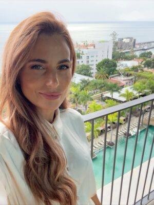 Liliana Santos Instagram - “Por favor não incomodar. Estou a viver um sonho”💭 

#madeiraisland #savoy #parceria #trip #portugal