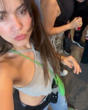Lina Castrillón Instagram - CALI … 
Sos lo Máximo 🙌❤️

 Yo como les explico la sabrosura de mi Ciudad 🤔… y de mi gente ⚡️⚡️

Se pasó bueno .🎉