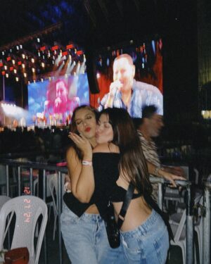 Lina Castrillón Instagram - CALI … 
Sos lo Máximo 🙌❤️

 Yo como les explico la sabrosura de mi Ciudad 🤔… y de mi gente ⚡️⚡️

Se pasó bueno .🎉