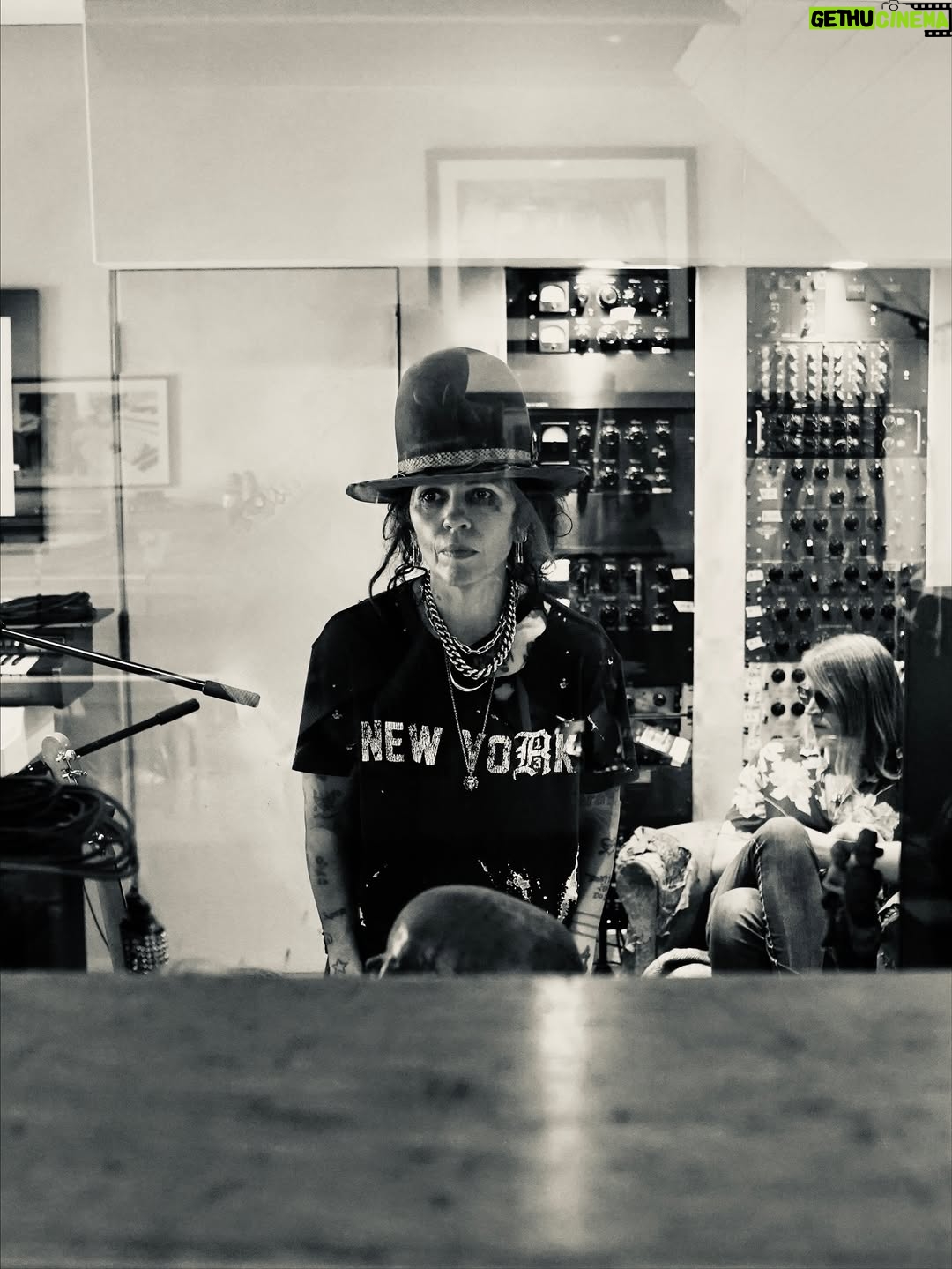 Linda Perry - 2.9K Likes - The studio’s where it all starts…