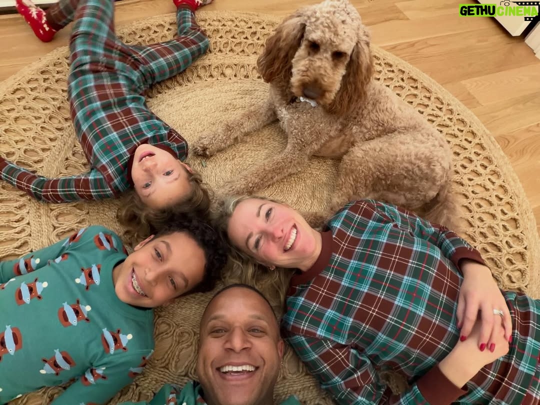 Lindsay Czarniak - 10.4K Likes - Merry Christmas from the Melvins, including Myles who was a bit unimpressed with our shenanigans. Hope it’s a day filled with family and love. A special prayer today for those of you grieving this holiday season.