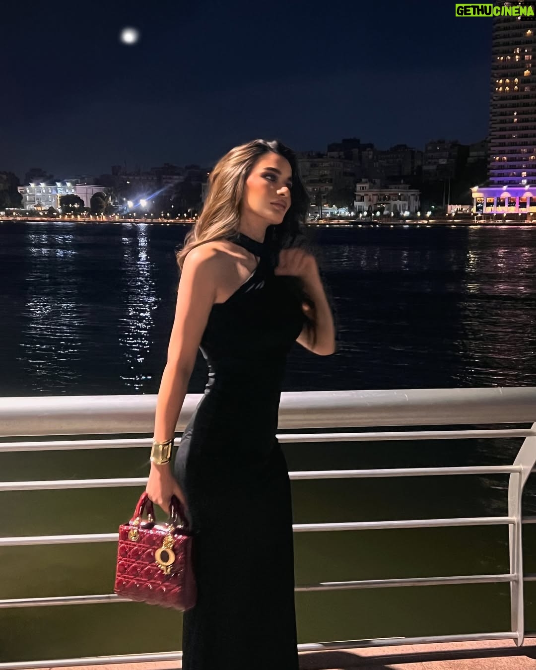 Lobna Ezzat - 390 Likes - @lubnaezzat.official ❤️