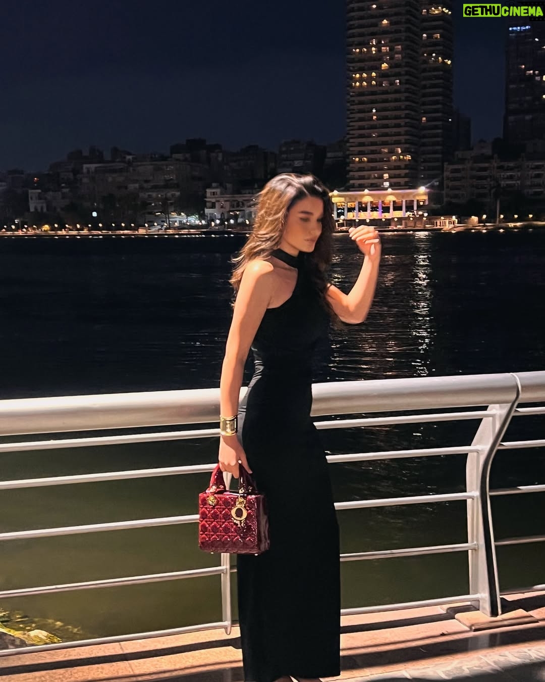 Lobna Ezzat - 390 Likes - @lubnaezzat.official ❤️
