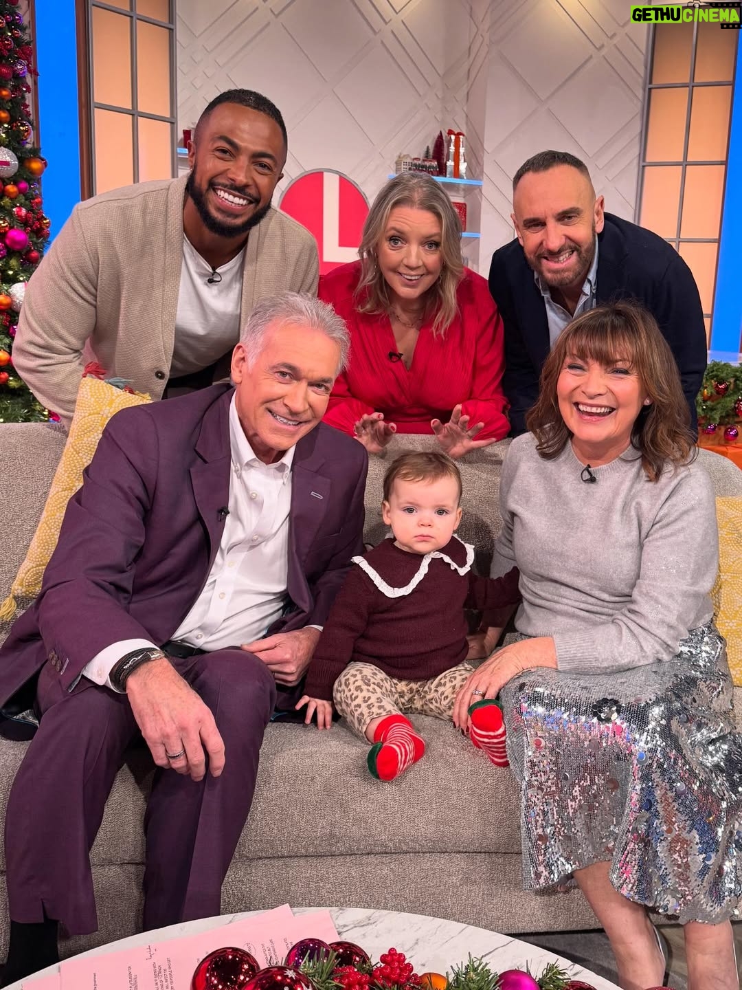 Lorraine Kelly - 7K Likes - A busy but beautiful morning on @lorraine today 🥰. I was on with the lovely @claerb talking fashion after weight loss, but I also had a very cute sidekick that stole all the limelight 😂 . That’s right @lorrainekellysmith and @rosiekellysmith brought in baby Billie.. honestly she’s getting cuter by the day 🫶🏻. Hope you’re all having a good day as well and sending lots of love ❤️ xxx