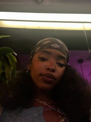 Lovie Simone Instagram - few front faced fotos 
- from a friend