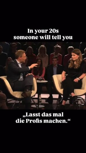 Luisa Neubauer Instagram - 7 Jahre Fridays for Future. Happy Birthday Klimastreik. Mit größter Dankbarkeit an diese Bewegung, an die Menschen, an die Leben, die wir miteinander verbracht haben, an jede Klimastreik, jeden Sturm und Regen, jedes Mal aufs Neue loslegen, weil Ohnmacht ist auch keine Lösung. Mit Dankbarkeit an Hunderttausende, die das alles haben möglich gemacht, über all die Jahre. Und natürlich, an zehntausende Profis, die eigentlichen Held:innen der Geschichte.
Es ist so groß, und ich glaube in dieser Form, einmalig. Da war ein Fenster, und um alles in der Welt Gott Sei Dank haben wir es aufgerissen. 🌍❤️
#FridaysForFuture #Klimastreik