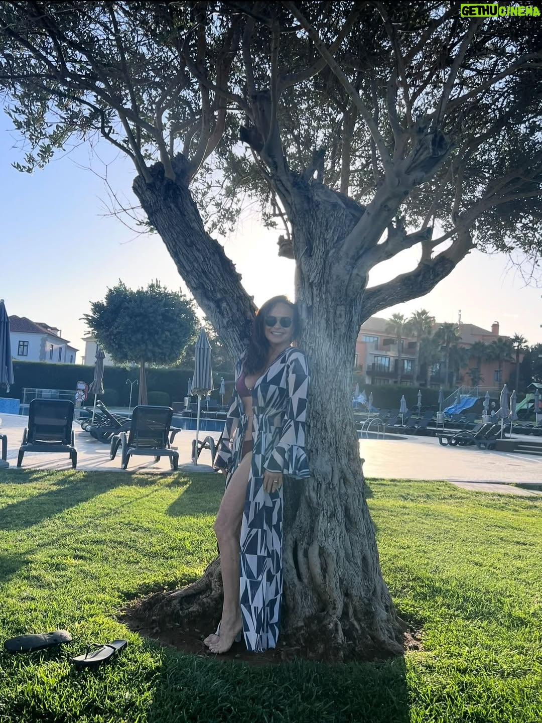 Luiza Tomé - 23.9K Likes - Depois de Lisboa , não poderia deixar de passar uns dias incríveis aqui nesse hotel, de frente pra esse mar lindo.
@vilagale.pt  @pedroribeiro78 
@vilagale.cascais 
Uma semana abençoada para todos , com muitas vitórias, saúde e paz.