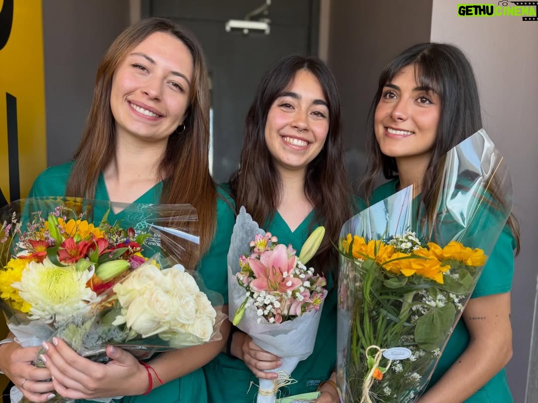 Macarena Tondreau - 4.5K Likes - Tenemos una licenciada en Ciencias de la ocupación!!!! (Terapia Ocupacional) Felicitaciones mi vida! @martisampieri.t Ha sido un largo camino para llegar a donde estás ahora. Disfruta cada momento y brilla como siempre. Te amo muchísimo. Estoy muy orgullosa de ti y de cómo has logrado vencer todos tus miedos. Vamos con todo!!❤️❤️❤️