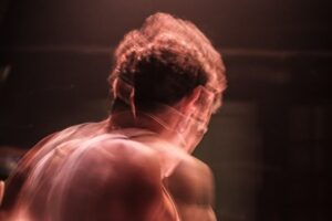 Madalena Brandão Instagram - #escolhas de @seb.azzo @sachadanino no Porto pelos olhos da doce @madalenabrandao  em cena no @teatro_sa_da_bandeira ate 16 de novembro @fproducao #teatro