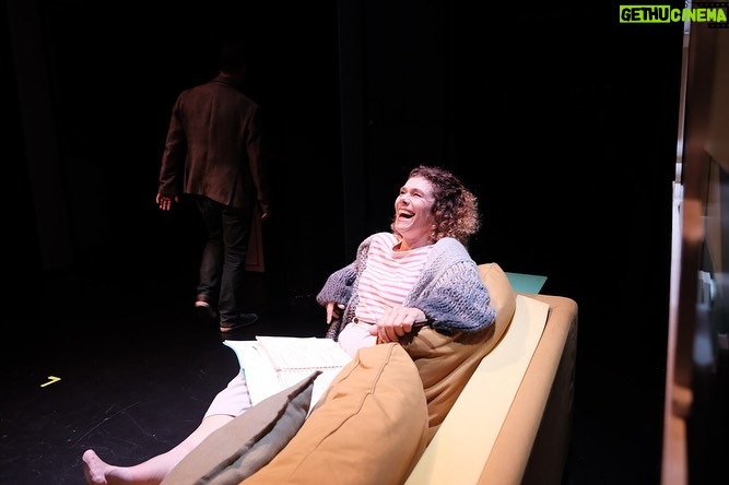 Madalena Brandão - 184 Likes - #escolhas de @seb.azzo @sachadanino no Porto pelos olhos da doce @madalenabrandao  em cena no @teatro_sa_da_bandeira ate 16 de novembro @fproducao #teatro