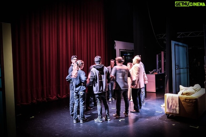 Madalena Brandão - 184 Likes - #escolhas de @seb.azzo @sachadanino no Porto pelos olhos da doce @madalenabrandao  em cena no @teatro_sa_da_bandeira ate 16 de novembro @fproducao #teatro