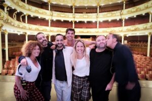 Madalena Brandão Instagram - #escolhas de @seb.azzo @sachadanino no Porto pelos olhos da doce @madalenabrandao  em cena no @teatro_sa_da_bandeira ate 16 de novembro @fproducao #teatro