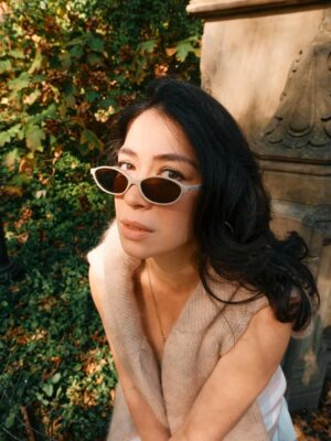 Madeleine Humphries Instagram - Fall 🍂🍁🍂
NYC Central Park 2025 
Starting fo get use to the seasons changing 🤍
What’s your favorite season? 

📸 @noelbgerard 
@nosh0ots 
#nycphotography #centralpark #fallnyc #noshoots
