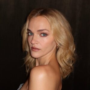 Madeline Brewer Instagram - 🩵