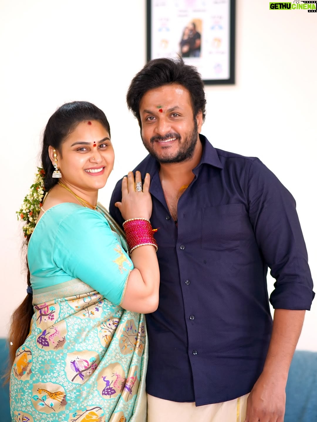 Madhu Reddy - 16.8K Likes - నిలిచిపోవాలని 😘❤️🧿 @madithatikrishnakishore 

#insta #instagram #instamusic #couple #couplelove❤️ #couplephotoshoot #couples #husband #love #effection #feel #feelitreelit #emotional #viralpost❤️ #viralreels❤️ #viralpost2025 #familyfirst #familytime❤️ #familylove❤️ #happy #trend #trendingnow #reaching #music #bgm #husbandandwifeforlife #wifey #treditional #reachyourgoals #feelings
