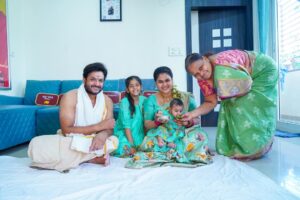 Madhu Reddy Instagram - హిత్విక అన్నప్రాసన 🧿🧿😘 @im_hithvikareddy_dadyprinces @purvikaareddy @madithatikrishnakishore 

#insta #instamood #instagram #feed #viral #foodceremony #annaprasana #annaprasanaceremony❤️🍚😋 #kids #telugu #telugufestival #happy #family #familytime❤️ #familyfirst❤️ #familylove❤️ #trend #trendingnow #festival #mother #motherdaughterlove #fatherlove #fatherdaughterlove❤️ #fatheranddaughter #mothercare #feelings #emotional