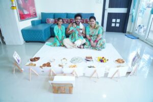 Madhu Reddy Instagram - హిత్విక అన్నప్రాసన 🧿🧿😘 @im_hithvikareddy_dadyprinces @purvikaareddy @madithatikrishnakishore 

#insta #instamood #instagram #feed #viral #foodceremony #annaprasana #annaprasanaceremony❤️🍚😋 #kids #telugu #telugufestival #happy #family #familytime❤️ #familyfirst❤️ #familylove❤️ #trend #trendingnow #festival #mother #motherdaughterlove #fatherlove #fatherdaughterlove❤️ #fatheranddaughter #mothercare #feelings #emotional