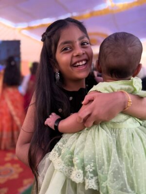 Madhu Reddy Instagram - Happy children’s day, my dear angels 🧿❤️🧿 

#insta #instagram #feed #trending #kids #familyfirst #familylove❤️ #familytime❤️ #familyfirst❤️ #childrens #feelings #feelitreelit #feel #music #bgm #happy #lovely #sisters #sisterlove❤️ #sisterhood #sister