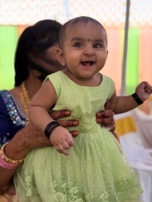 Madhu Reddy Instagram - Happy children’s day, my dear angels 🧿❤️🧿 

#insta #instagram #feed #trending #kids #familyfirst #familylove❤️ #familytime❤️ #familyfirst❤️ #childrens #feelings #feelitreelit #feel #music #bgm #happy #lovely #sisters #sisterlove❤️ #sisterhood #sister