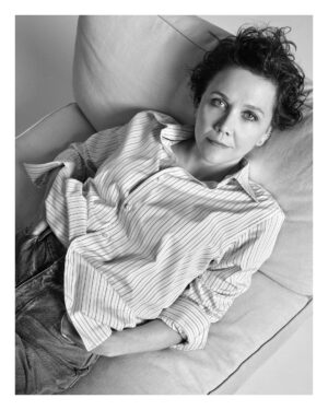 Maggie Gyllenhaal Instagram - It is such a pleasure to collaborate with @etonshirts. What a luxury to get to wear their exquisite shirts. I’ve been living in them. They are gorgeous now, and I bet I’ll LOVE them even more after 100 washes. And thank you to the v v talented @graysorrenti for the beautiful photos.