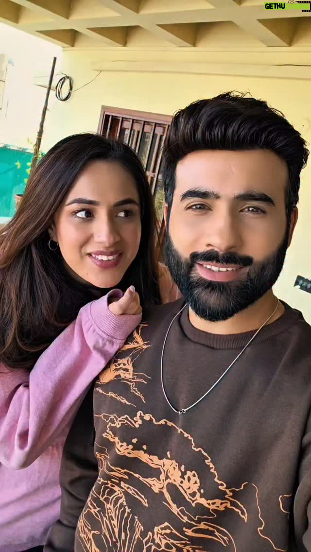 Maham Amir - 5K Likes - - chashme badd doooooooor 🙄

#reelitfeelit