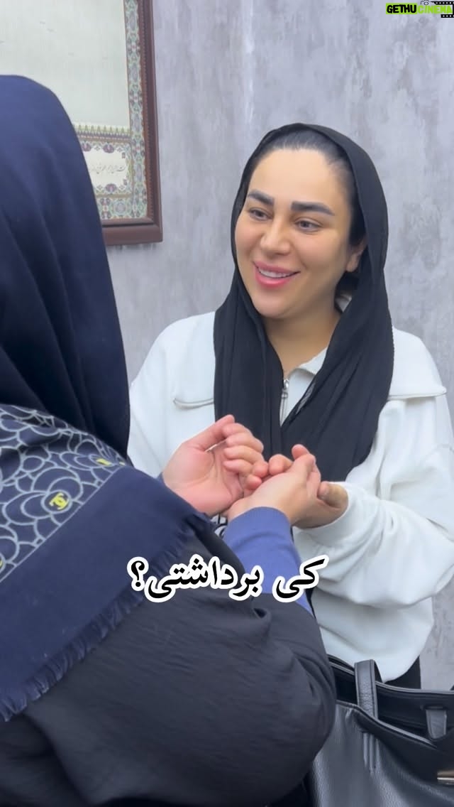 Mahshid Khosravi - 322.1K Likes - خدا به نماز من و تو نیازی نداره حال خوب میخوای شروع کن ...