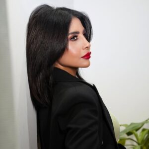 Mai Al Balushi Instagram - عام مضى من عمري حاملاً معه دروس وتجارب،
وعام جديد أستقبله بقلب ممتن وروح متفائلة ✨🤍

أستقبله بابتسامة وأمل كبير 🤍✨

مؤمنة إن القادم أجمل،
وإن ربي كاتب لي أيام تشرح الصدر وتتحقق فيها كل أمنياتي 🌷🌈

اللهم اجعلها بداية خير وسعادة وراحة بال ما تنتهي،
ورضى من عندك يا أرحم الراحمين 🎂🌟😍 #مي_البلوشي 14/9 #عيد_ميلاد  شكرا على الصور الجميله تم إنجازها اليوم بعدسة المبدع @abdulwahabstudio