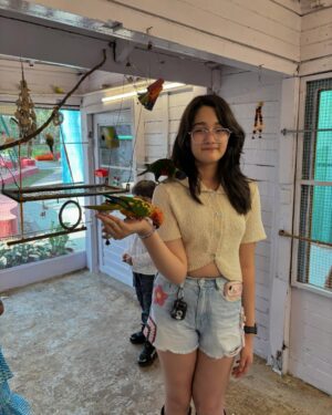 Maisha Dixit Instagram - YOU KNOW I’M JUST A FLIGHT AWAY ✈️ just a day out with @simmi_7249 @kaulmeneha