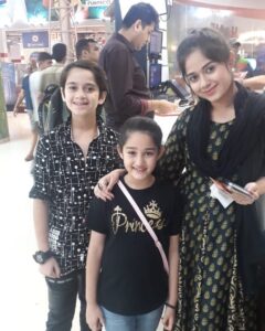 Actress Maisha Dixit HD Photos and Wallpapers November 2025