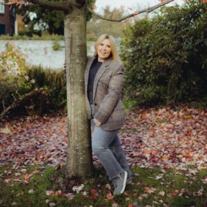 Maite Kelly Instagram - Einer der Favoriten aus meiner neuen sioux Kollektion ❄️

Feines Kalbvelour sorgt für ein angenehmes Tragegefühl, die G-Weite bietet genug Raum und die flexible Sohle macht jeden Schritt leicht. Innen hält warmes Lammfell die Füße gemütlich und liefert echte Kuschelgefühl-Garantie.
Das Wechselfußbett kann bei Bedarf ganz einfach durch eigene Einlagen ersetzt werden.
Stil, Wärme und Komfort für den Winter.