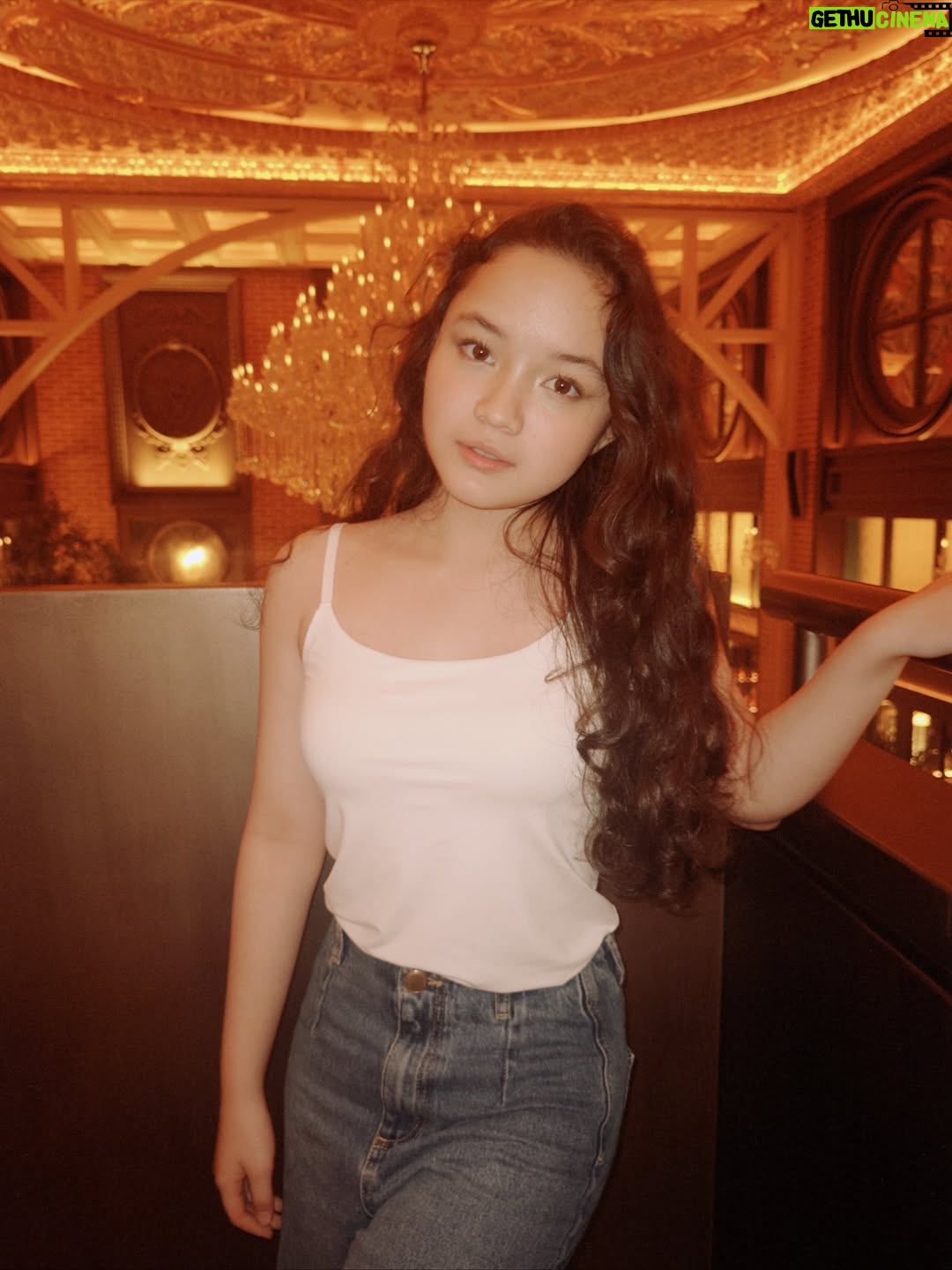 Makayla Rose Hilli - 4K Likes - hey you.