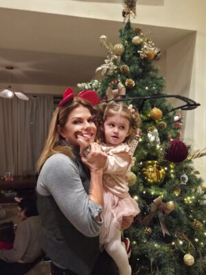 Makoke Instagram - Hoy la princesa cumple 2 añitos, la benjamina de la familia, que tan feliz nos haces a todos, te queremos pequeña Bianca 🤍🤍🤍🎂🎂🎂
