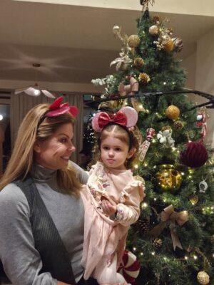 Makoke Instagram - Hoy la princesa cumple 2 añitos, la benjamina de la familia, que tan feliz nos haces a todos, te queremos pequeña Bianca 🤍🤍🤍🎂🎂🎂