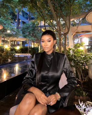 Mandjalia Gbané Instagram - Hey babes ! 📸
