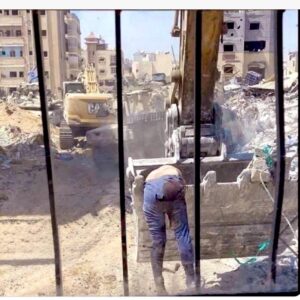 Marcia Cross Instagram - It isn't the dead body. We have seen more than we can count. Heads torn off babies, people w limbs blown apart, children dying in front of us. It is the mentality in plain view. These photos and videos will live in on in perpetuity as the shame of the actions of Israel. And yet many will still try to tell me that is not so. Or worse, watch in silence as if nothing is happening. Our only hope now is regular citizens of the world getting in boats to do what no govt will do.