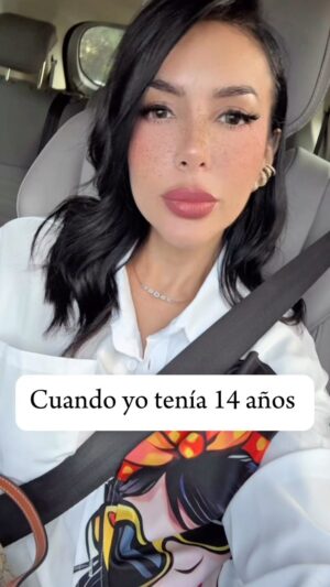 María Fernanda Ríos Instagram - Feliz día del niño 😏
Si aún no encuentras al amor de tu vida, seguramente es porque aún no nace 🤣
#humor #1dejunio#diadelniño