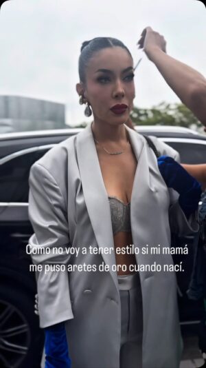 María Fernanda Ríos Instagram - Ahora si regresamos con fuerza, después de 6 años volvemos a las TELENOVELAS.
Qué papel creen que tendré?