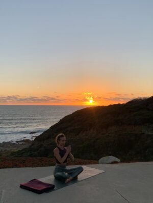 María José Prieto Instagram - Día mundial de la Meditación 💫
@elzendo 🙏🏻 gracias Jikusan