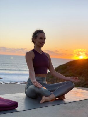 María José Prieto Instagram - Día mundial de la Meditación 💫
@elzendo 🙏🏻 gracias Jikusan