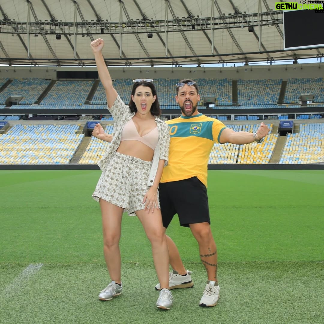 María Karla Gómez - 17.4K Likes - Este post es para celebrar tu vida y nuestro primer año juntos , gracias por ser ese apoyo incondicional y el mejor compañero que pudo llegar a mi vida, a tu lado me siento amada y en paz y ese es el mayor regalo que puedo tener, solo quiero despertar y siempre ver tu sonrisa, te amo posiiii ❤️❤️❤️