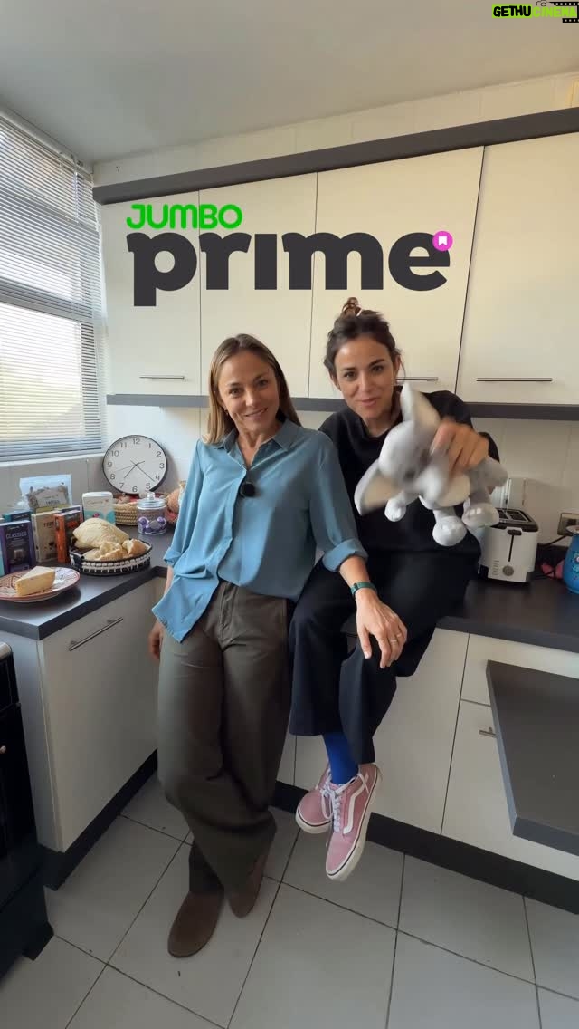 Mariana Derderián - 2.6K Likes - Jumbo prime además de traer tu ciabatta calentita y cápsulas de café, trae cientos de beneficios como:

✅ Despacho gratis en todo Cencosud.
✅Un café gratis en rincón Jumbo una vez a la semana, el día que tú quieras. 
✅Acumulas el doble de puntos y ojo ‼️ no vencen.
✅Estaciobamiento gratis en Cencomalls.
‼️Hasta el 24/11/2025 25% de Dcto. En LATAM

Suscríbete a Jumbo prime y aprovecha todos sus beneficios.

Revisa términos y condiciones en jumboprime.cl 👈

#publicidad @jumbochile
