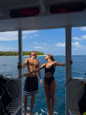 Mariana Wengorovius Instagram - recap of a week living in the middle of the ocean 🪼✨ aboard @submaldives 🛥️
.
.
#liveaboard #maldives